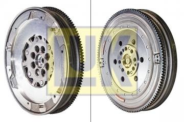 Volanta BMW 1 cupe (E82) | 120 d motor diesel, N47 D20 A, N47 D20 C, LUK